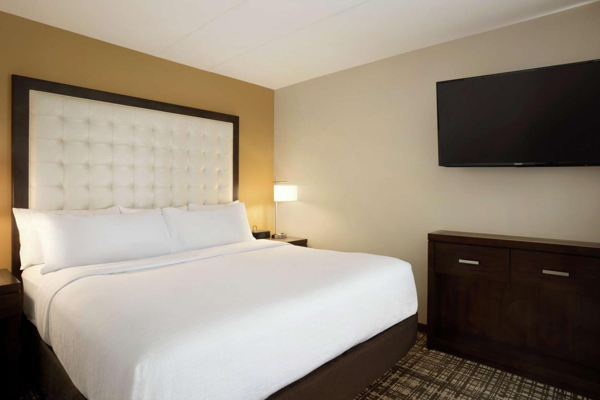 Embassy Suites Oklahoma City Downtown/Medical Center Zewnętrze zdjęcie
